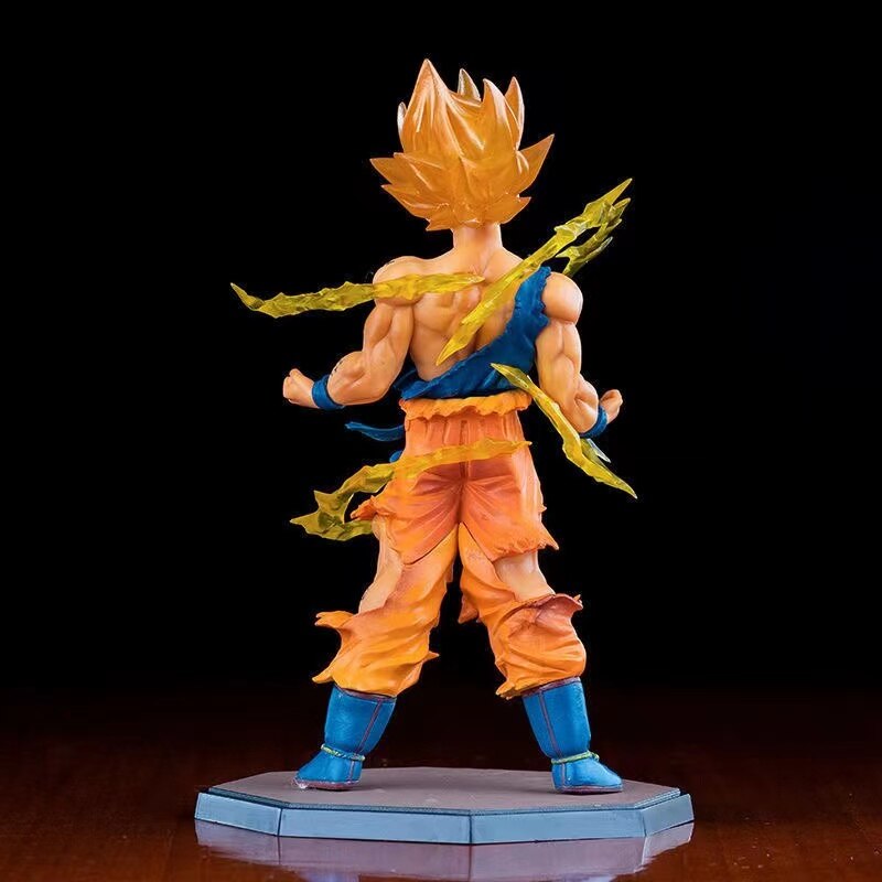 Son Goku (Injured) Figure - Anime Figure